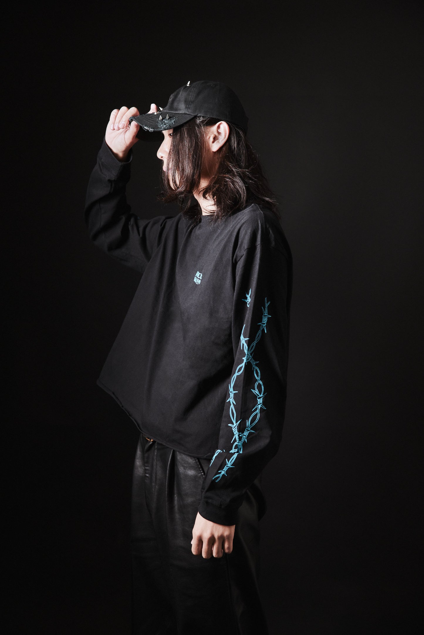 Cropped Barbed Wire Long Sleeve (Blue)